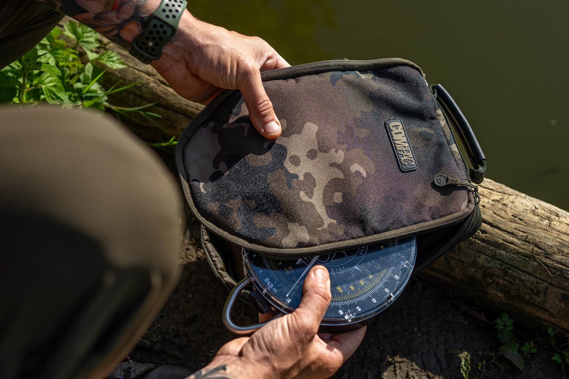 KORDA KORDA Compac Scales Pouch Dark Kamo  - Parkfield Angling Centre