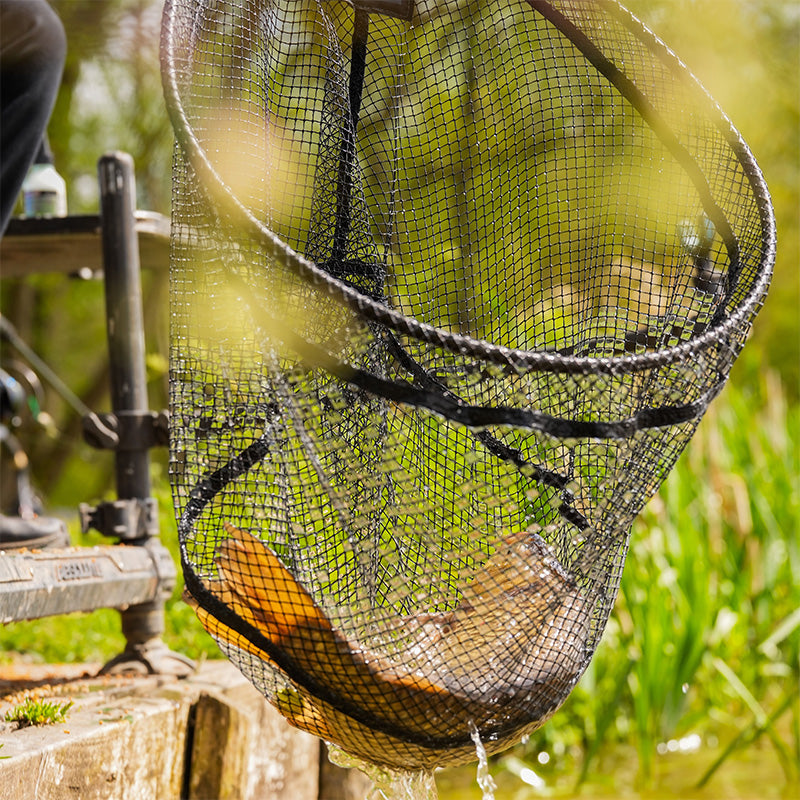 PRESTON PRESTON Carbon F1 Latex Landing Net 16" - Parkfield Angling Centre