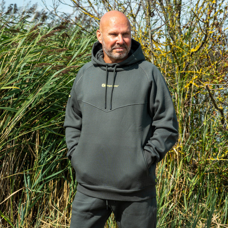 RIDGEMONKEY RIDGEMONKEY APEarel ThermaPro Heavyweight Hoody Green - Parkfield Angling Centre