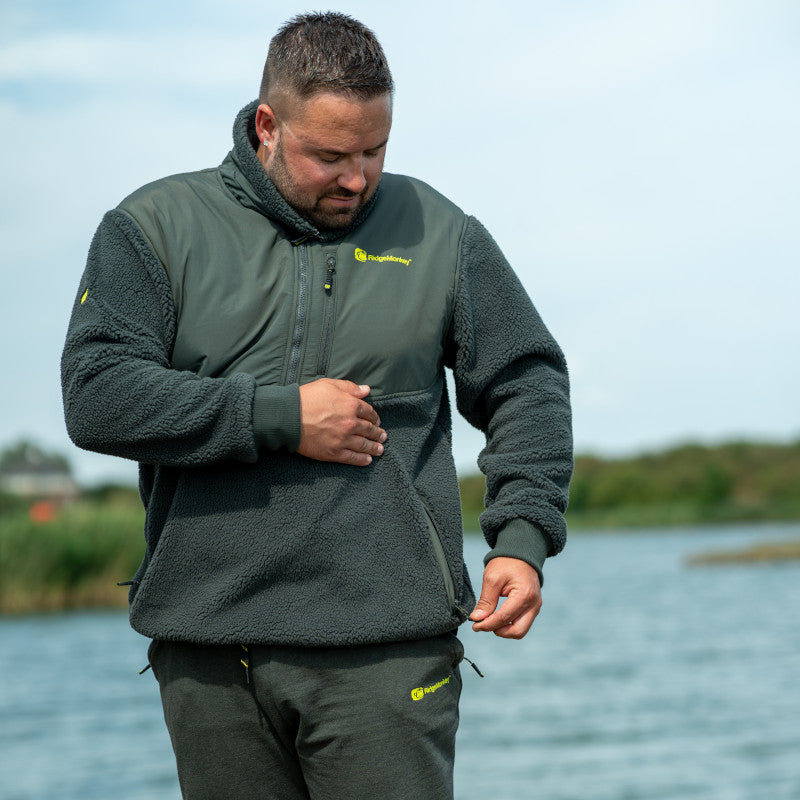 RIDGEMONKEY RIDGEMONKEY APEarel ThermaPro Sherpa Fleece Green - Parkfield Angling Centre