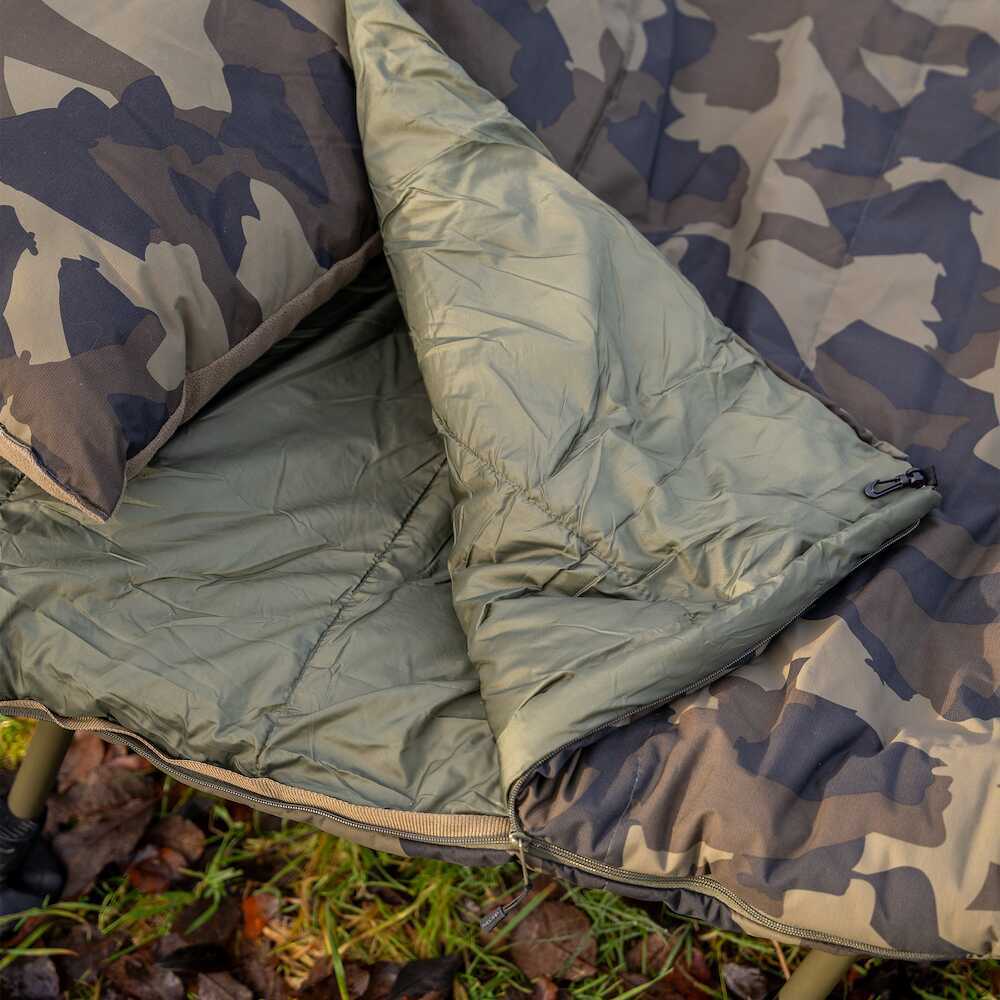 AVID AVID Revolve Sleeping Bag  - Parkfield Angling Centre