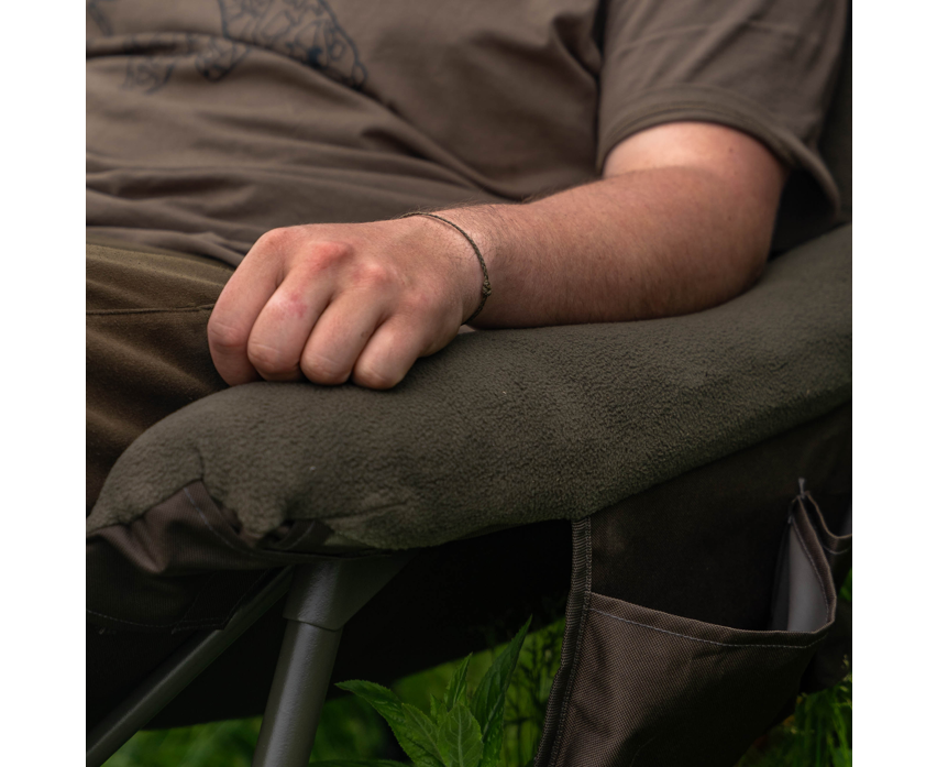 AVID AVID Benchmark Ultra Cozy Chair - Parkfield Angling Centre