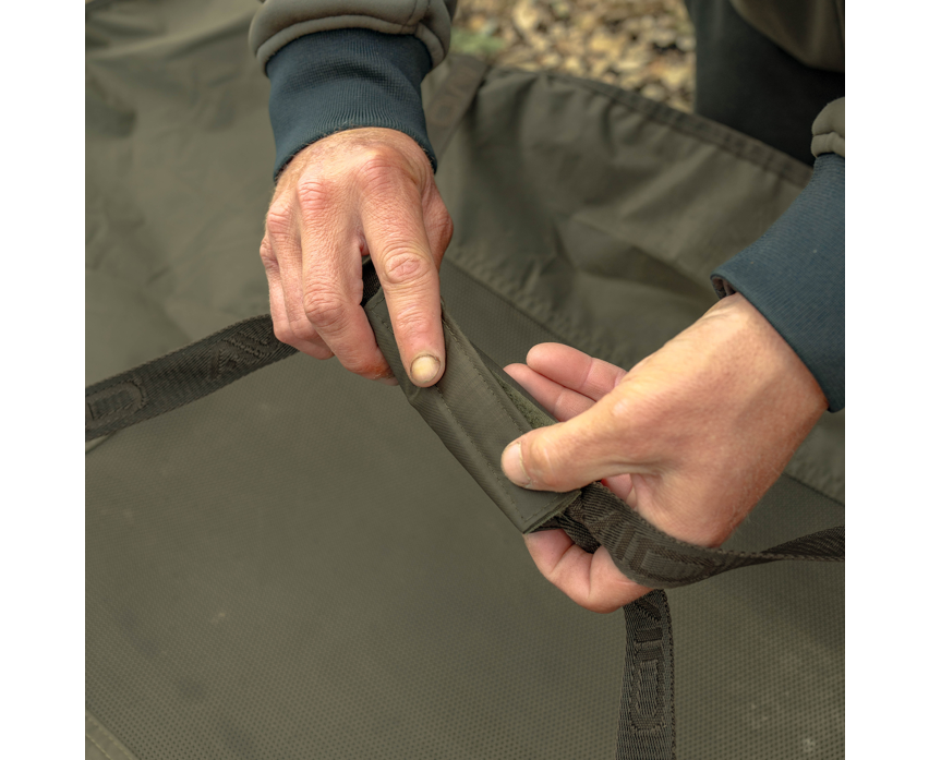 AVID AVID Revolve Carp Cradle - Parkfield Angling Centre