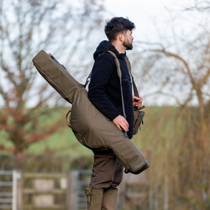 AVID AVID RVS 10ft Retractable 3-Rod Bag - Parkfield Angling Centre