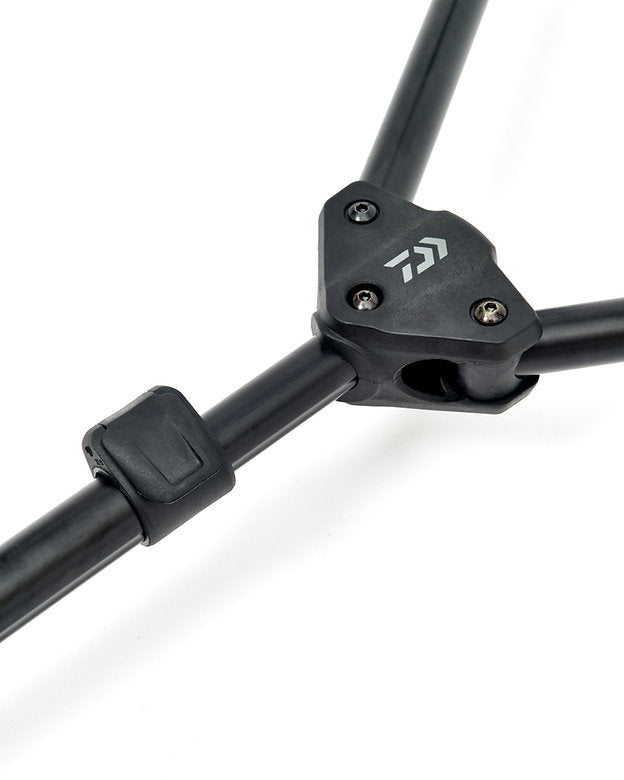 DAIWA DAIWA Black Widow Low Level 3 Rod Pod  - Parkfield Angling Centre