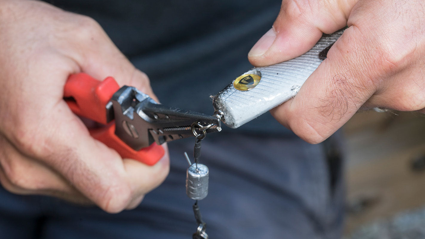 FOX FOX RAGE Belt Pliers  - Parkfield Angling Centre