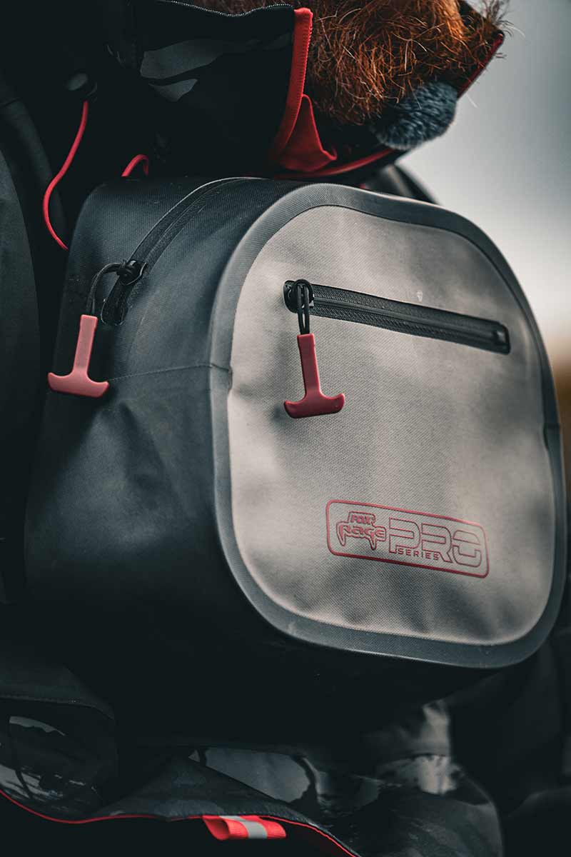 FOX FOX RAGE Pro Series Waterproof Chest Pack - Parkfield Angling Centre