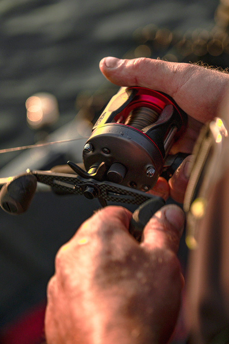 FOX FOX RAGE Prism X Round Baitcaster - Parkfield Angling Centre