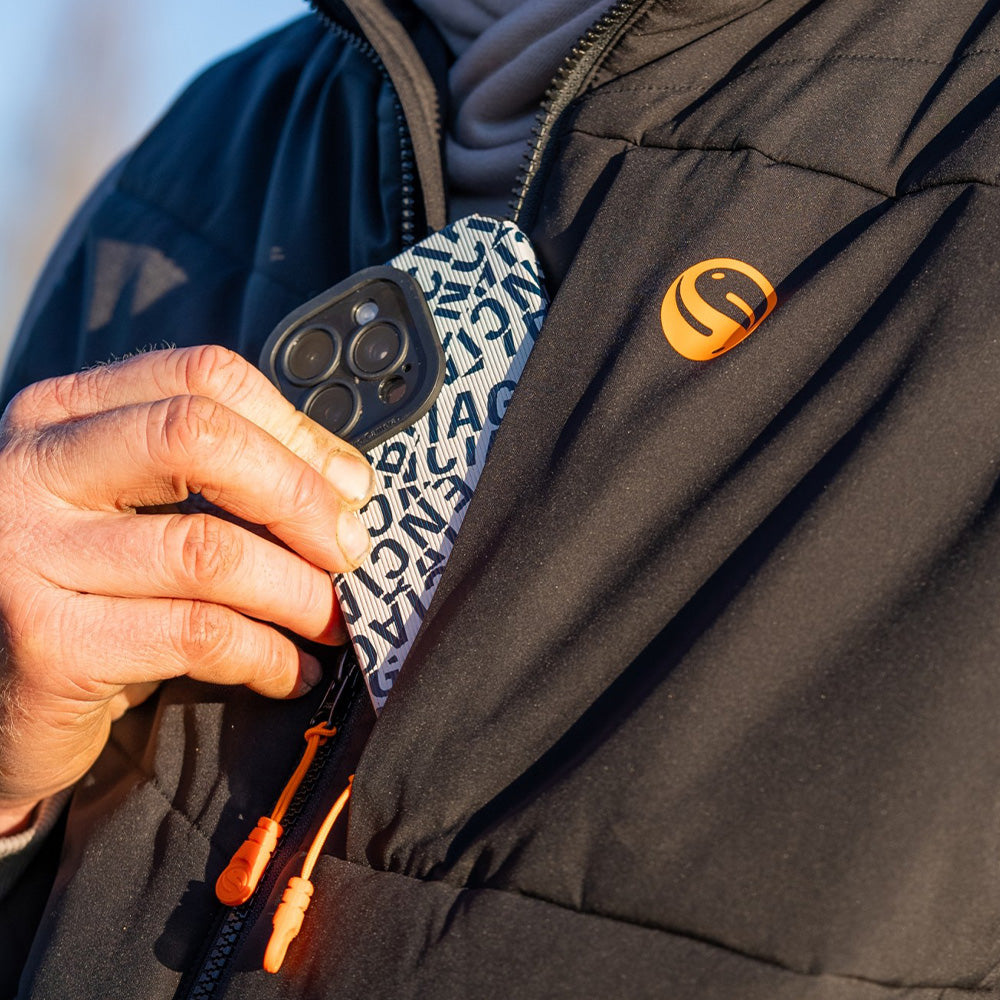 GURU GURU Hybrid Gilet | Black - Parkfield Angling Centre