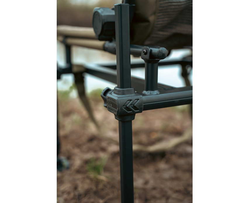 KORUM KORUM Supa Lite Stretch Feeder Chair S23 - Parkfield Angling Centre