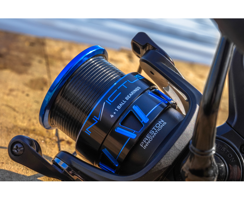 PRESTON PRESTON Invictus 420 Reel - Parkfield Angling Centre