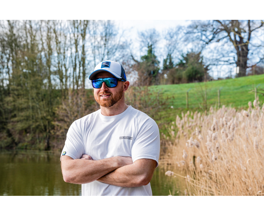 PRESTON PRESTON White Reflect T-Shirt - Parkfield Angling Centre
