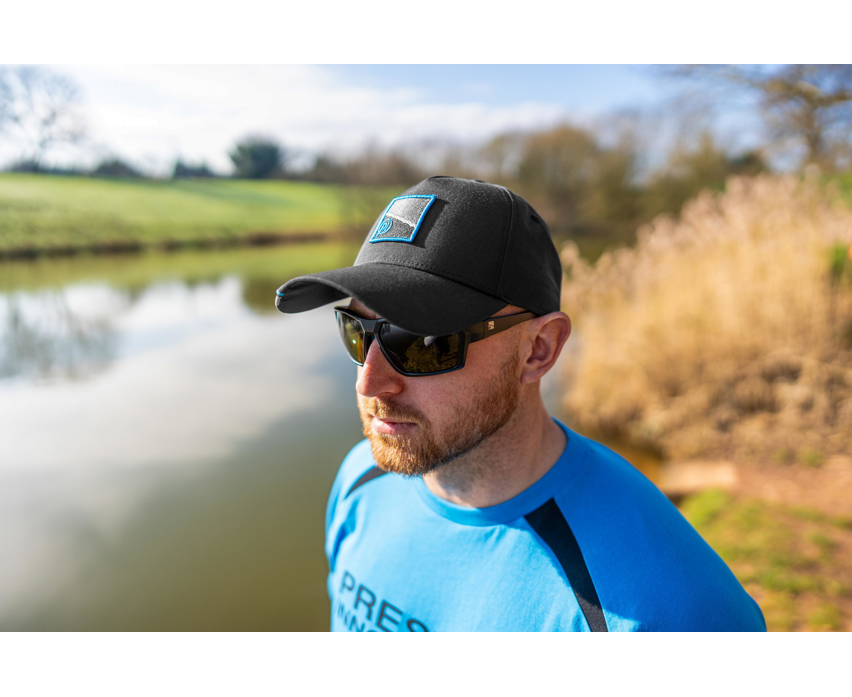 PRESTON PRESTON Black Apex Cap - Parkfield Angling Centre