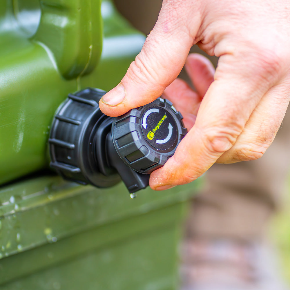 RIDGEMONKEY RIDGEMONKEY SpeedFlo Heavy Duty Water Carrier 15 Litre - Parkfield Angling Centre