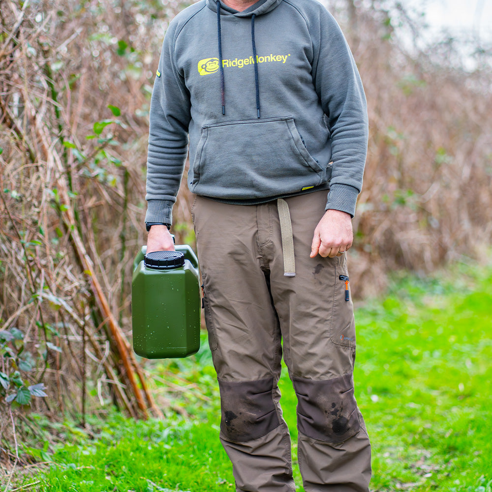 RIDGEMONKEY RIDGEMONKEY SpeedFlo Heavy Duty Water Carrier 15 Litre - Parkfield Angling Centre