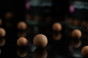 STICKY BAITS STICKY BAITS Bloodworm Pop-Ups 100g Pot  - Parkfield Angling Centre